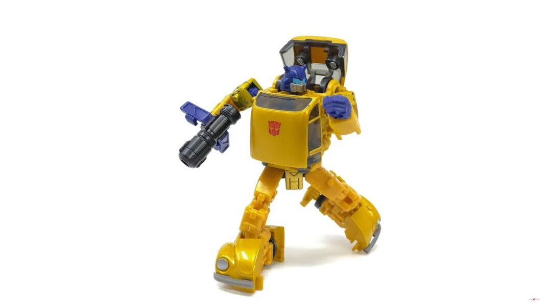 Transformers LEGACY Creatures Collide 4 Pack In Hand Image  (21 of 31)